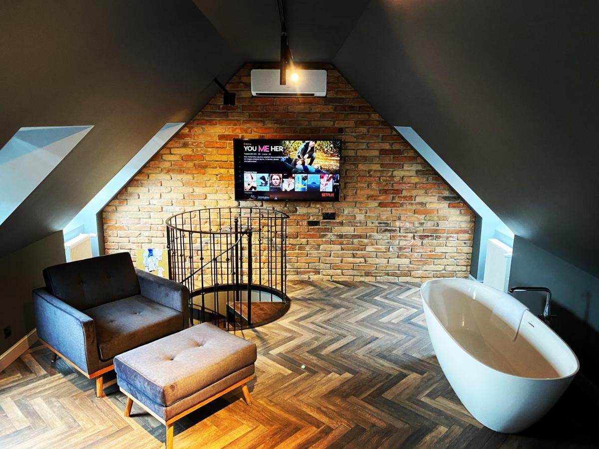 Old Town Luxury Apartments Згожелець Екстер'єр фото